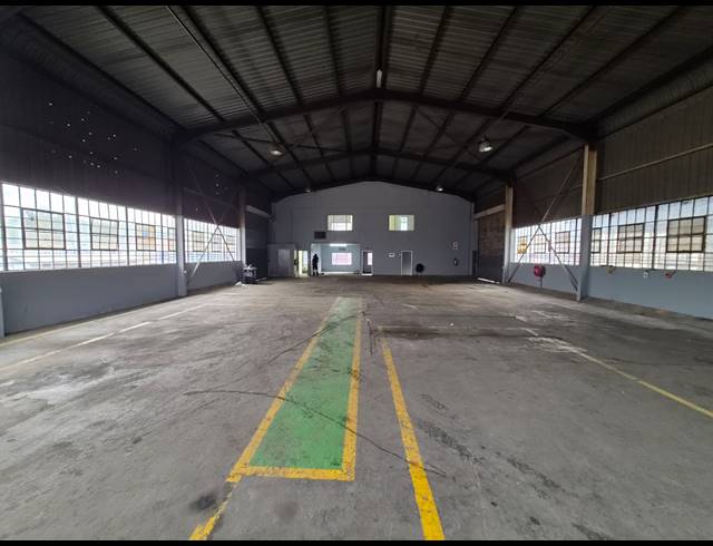 650M² WAREHOUSE TO LET IN WADEVILLE